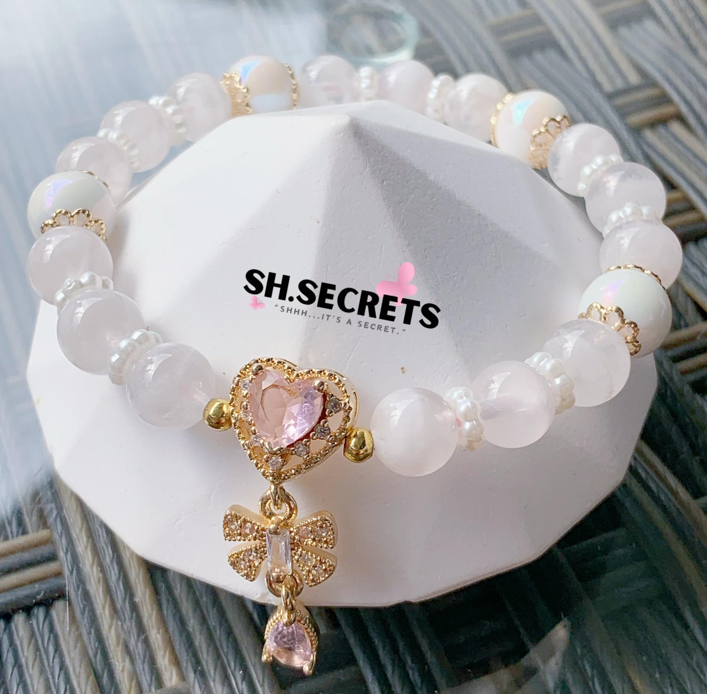 $10 SALE - Pink Snowflake Phantom