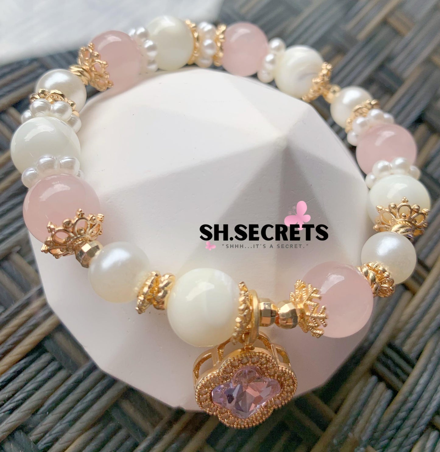 Rose Quartz, White Conch