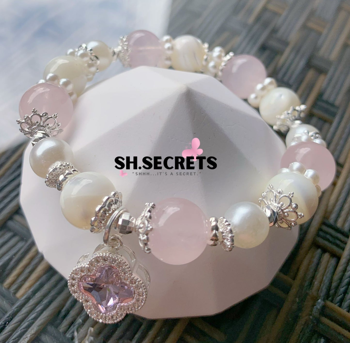 Rose Quartz, White Conch