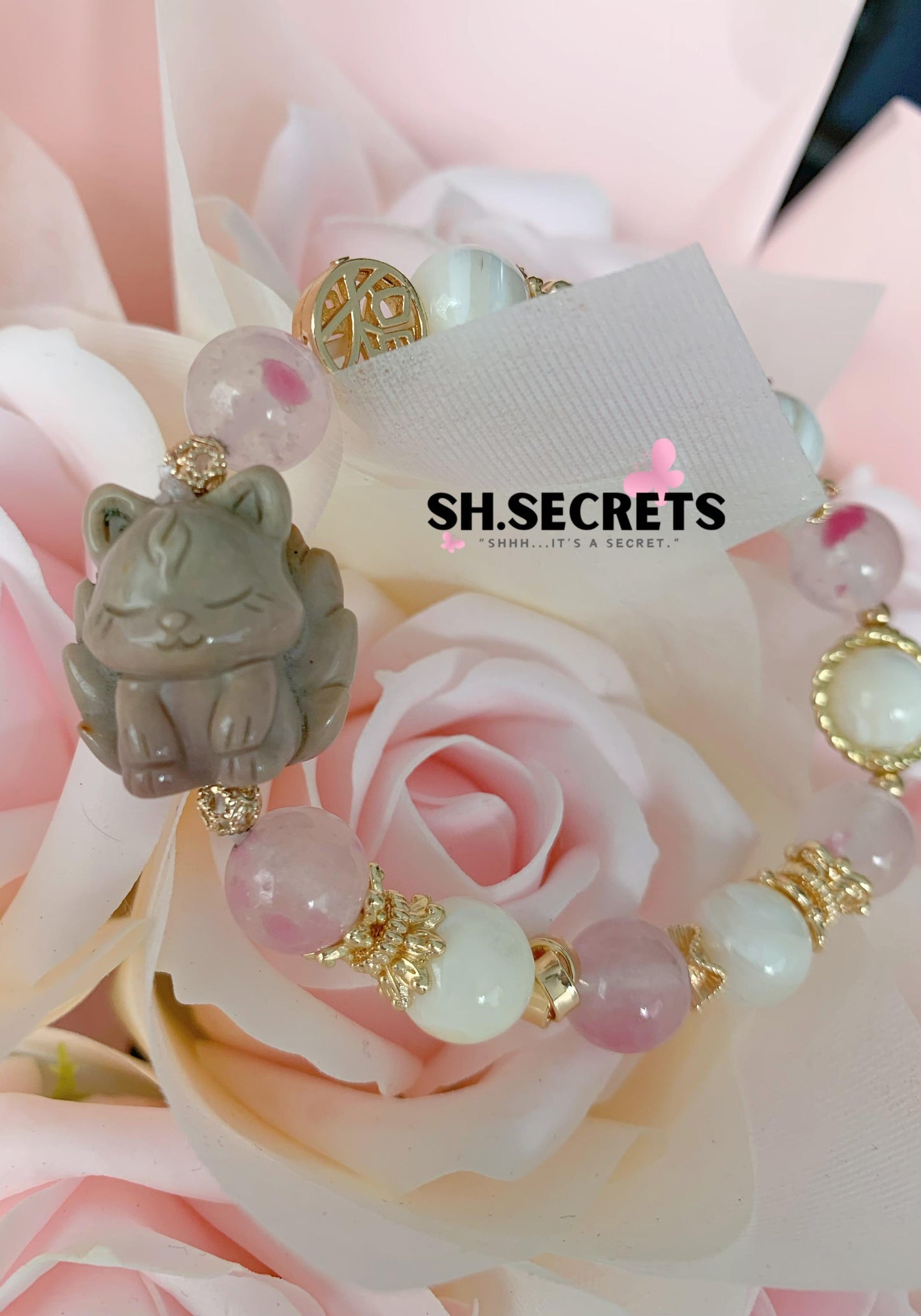 Alashan, Sakura Rhodonite, White Conch