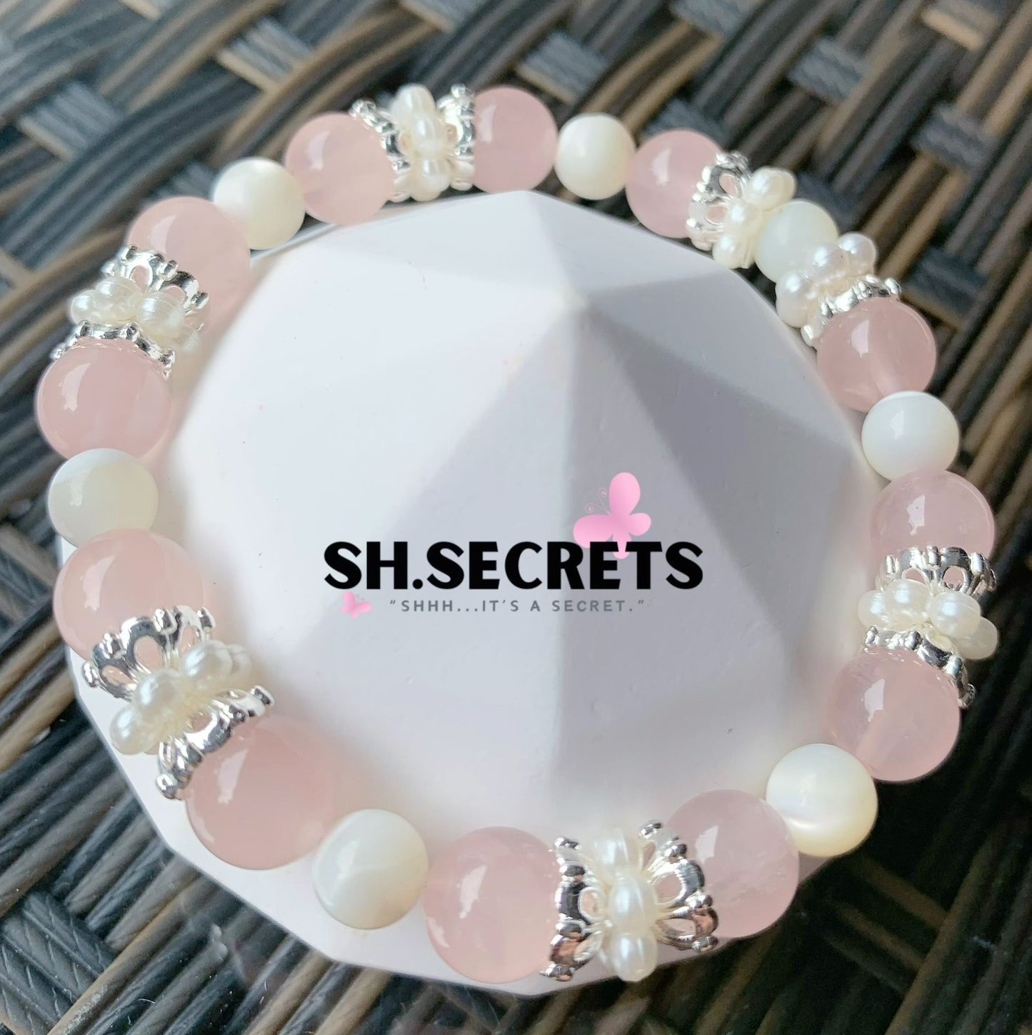 Rose Quartz, White Conch