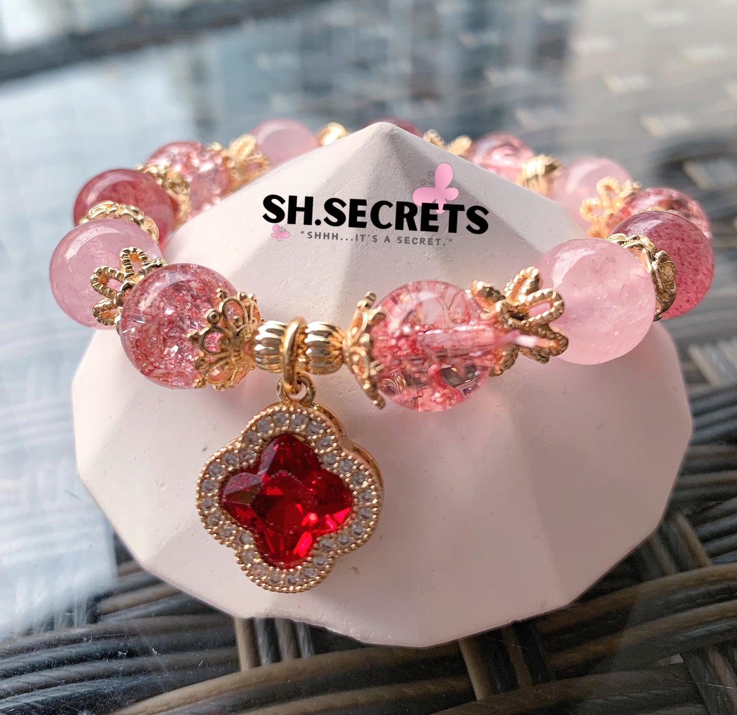 Premium Strawberry Quartz, Rose Quartz, Crackled Quartz (Red)