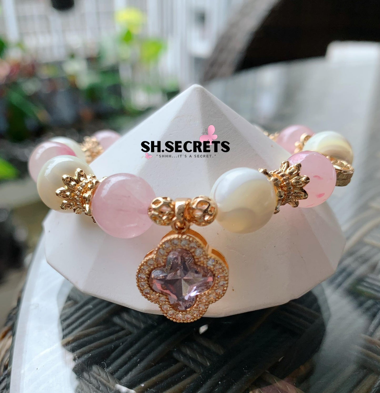 Sakura Rhodonite, Rose Quartz, White Conch