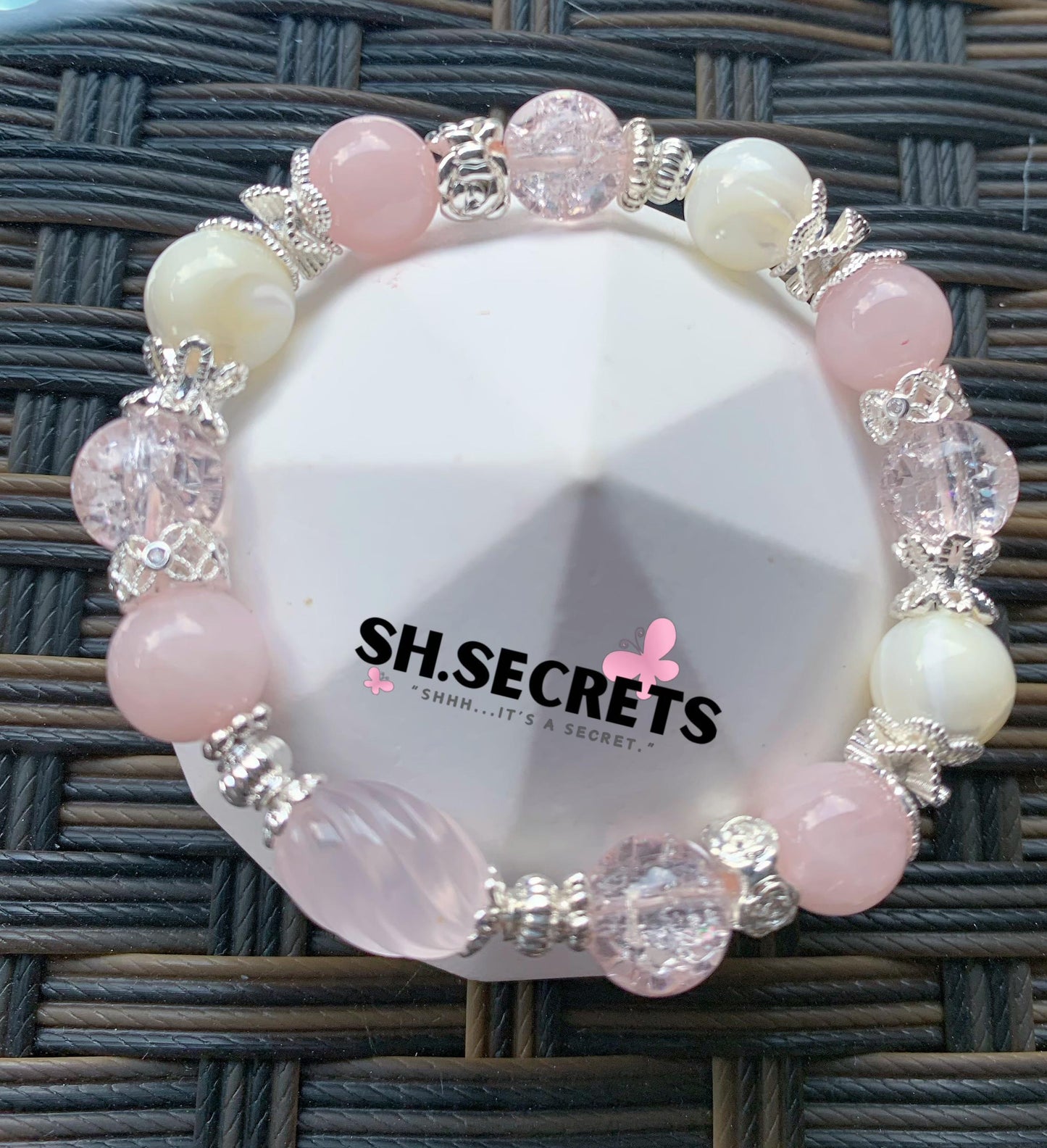 Rose Quartz, Crackled Quartz (Pink), White Conch