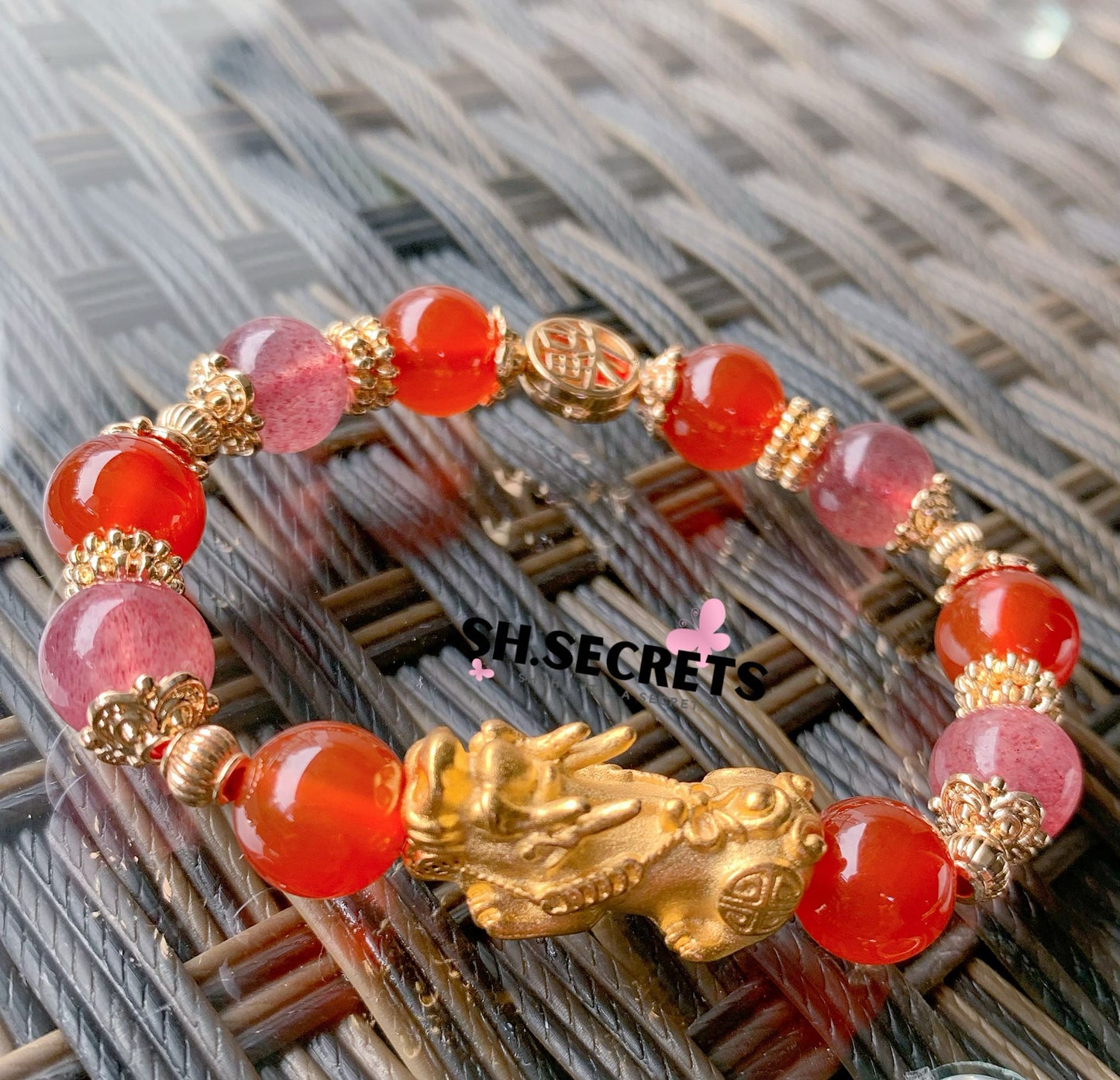 Premium Strawberry Quartz, Red Agate