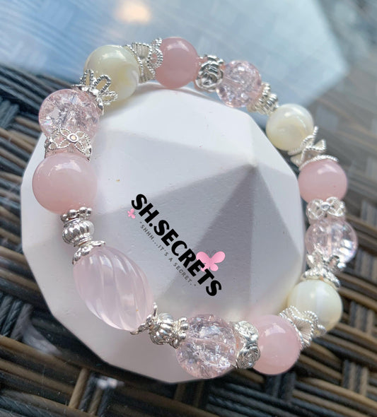 Rose Quartz, Crackled Quartz (Pink), White Conch