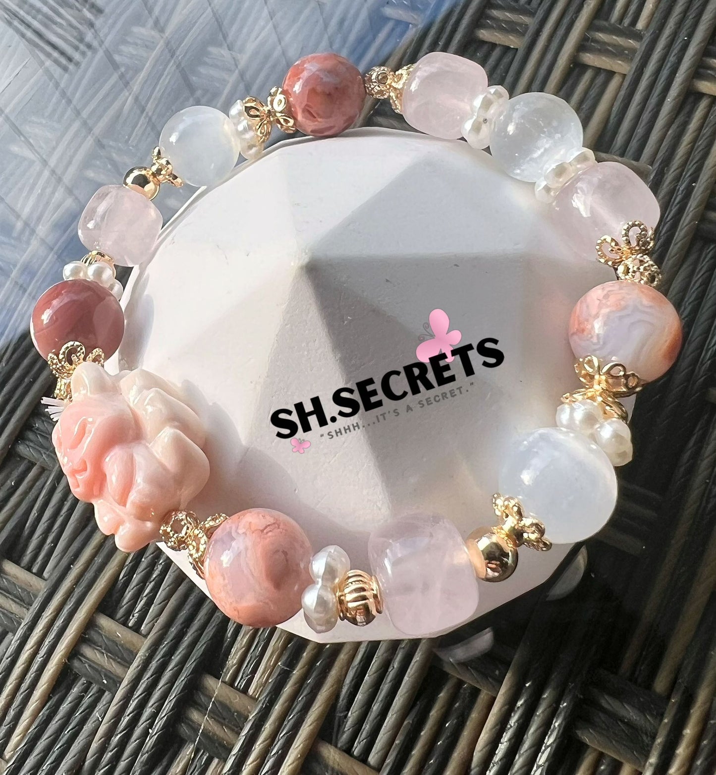 Queen Conch, Flower Agate, Rose Quartz, White Selenite