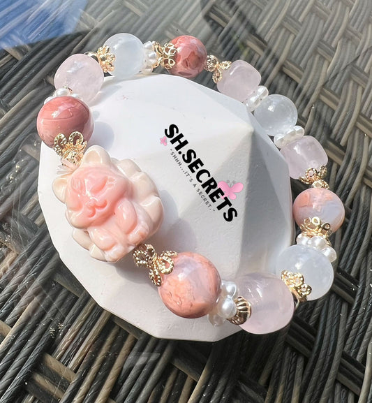 Queen Conch, Flower Agate, Rose Quartz, White Selenite